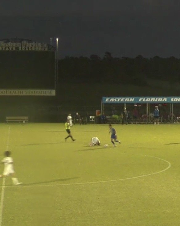 raus in der ersten Spielminute...